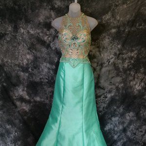 Size 8 Mint Vienna Prom Gown